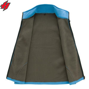 Diseñadores de moda Sublimación Mezcla de poliéster informal en blanco Hombres Chaleco de lana suave Chaleco de lana para hombres con etiquetas de logotipo de impresión personalizada - Product Image 3