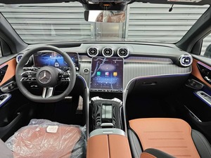 2024 G-L-C 300 d 2.0d AT 269hp 4WD diésel automático SUV con interior de cuero, volante a la izquierda/derecha - Product Image 4
