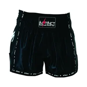 กางเกงมวยไทยขาสั้นสีดำกางเกงกีฬากางเกงมวยผ้าโพลีเอสเตอร์เอวยางยืดล่าสุดสำหรับฝึกชกมวยและ MMA - Product Image 1