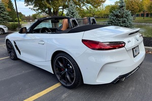 BMW Z4 M40i 2026 Usado Premium, Transmisión Manual de 6 Velocidades, Paquete Handschalter - Product Image 2
