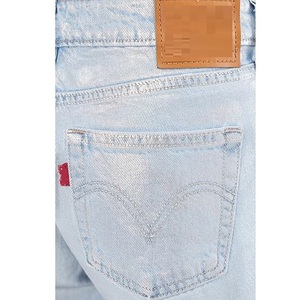 Nueva llegada: Jeans desgastados de color azul claro con efecto blanqueado personalizado para mujer, pantalones holgados de pierna recta, hechos en Bangladesh. - Product Image 4