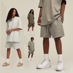 กางเกงขาสั้นผู้ชายผ้าโพลีเอสเตอร์/ ผ้าฝ้าย220gsm คุณภาพสูงกางเกงขาสั้นแฟชั่นแนววินเทจสีหมอกหนาทรงหลวมแนวสตรีท - Product Image 3