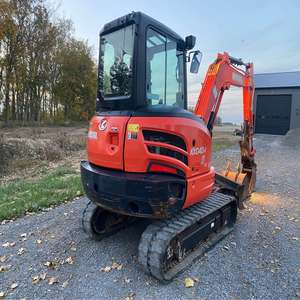 KX040-5รถขุด Kubota เครื่องจักรที่สมบูรณ์แบบสำหรับใช้ในการก่อสร้าง - Product Image 3