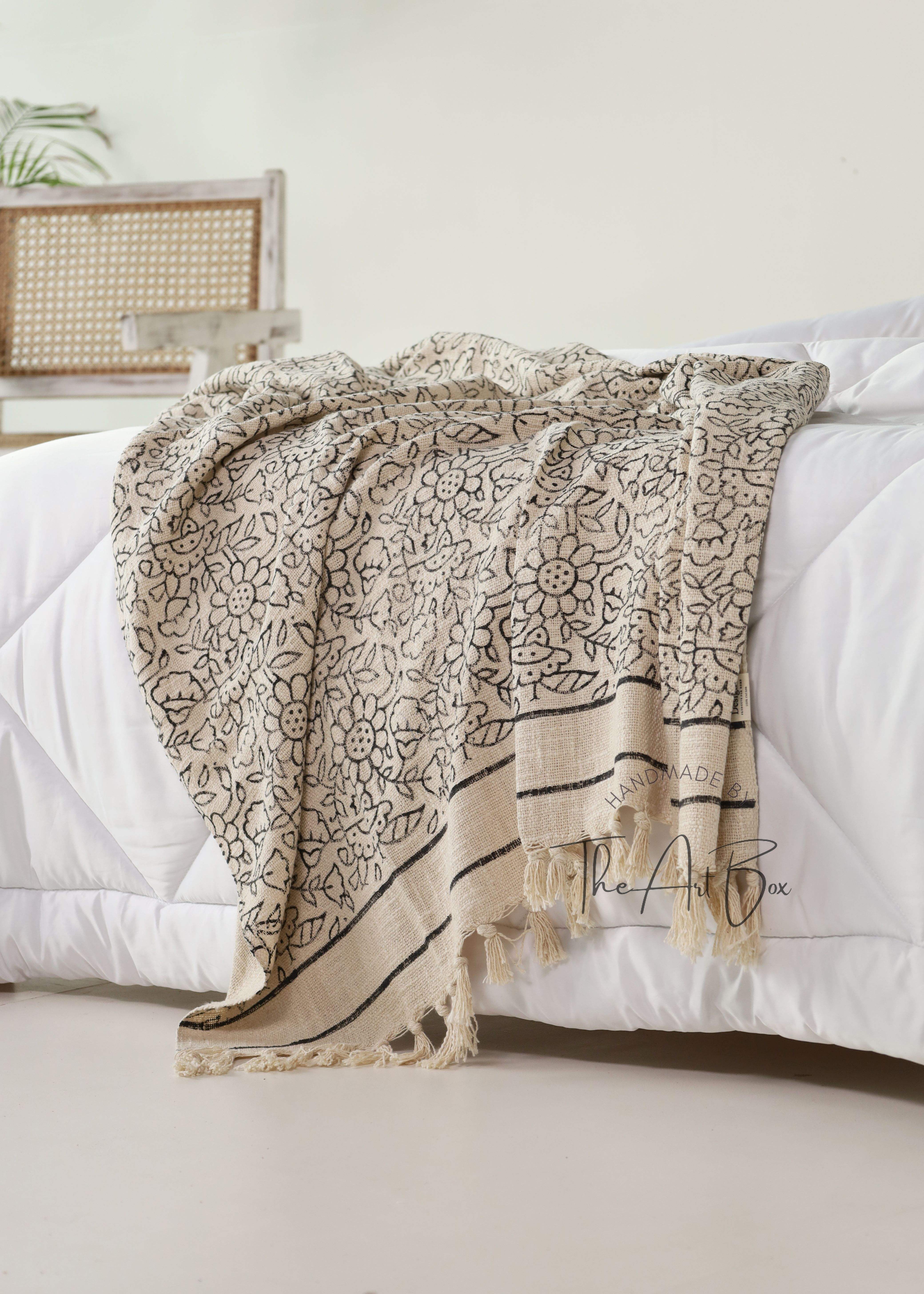 เช่นเดียวกับเหยือก