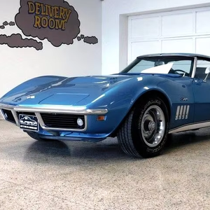 CHEVROLET CORVETTE STINGRAY 1969 D'OCCASION DU PREMIER PROPRIÉTAIRE - Product Image 1