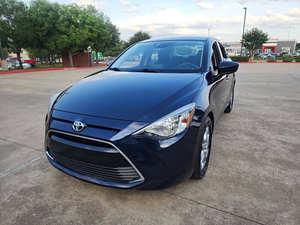 Voiture d'occasion de qualité à prix abordable, Toyota Yaris iA 2018, conduite à gauche - Product Image 3