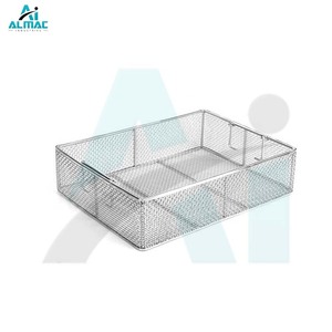 Panier manuel durable ALMAC à base plate et côtés perforés pour instruments de chirurgie générale, certifié CE, pour hôpitaux et unités de soins intensifs - Product Image 1