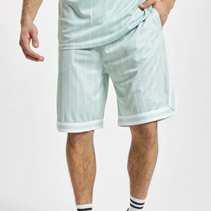 Short de basket-ball Short de basket-ball OEM personnalisé pour hommes Sublimation 100% équipe de basket-ball en maille de polyester deux poches - Product Image 2