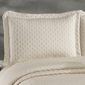 Ensemble de couvre-lit classique de luxe personnalisé Guzide Eli t Ecru 4 pièces, 100% chenille, tissé rayé organique, 200TC, lavable - Product Image 2