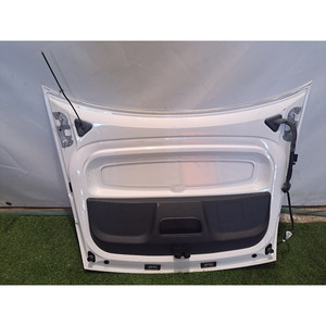 Porte-bagages arrière, capot, hayon AUDI TT Cabrio Series (8J3) 8J8827023B PORTELLO CDAA (06>14) - Product Image 6
