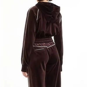 Custom <b>Zip</b> <b>up</b> Velour <b>Crop</b> Top <b>Hoodie</b> and Sweatpants Tracksuit Two Pieces Velour Set for Women Streetwear Women Velour Sweat suit - Product Image 4