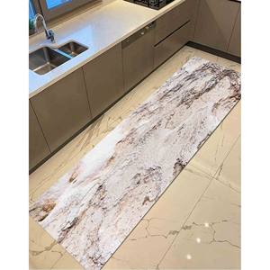 Tapis imprimé paysage naturel : Décoration moderne pour la maison avec des tons doux et une texture, tapis à poils doux - Product Image 3