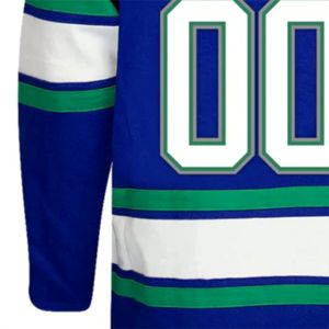 "Sweat à capuche Slim Fit Hockey-Design moderne et épuré-Idéal pour une utilisation décontractée et athlétique" - Product Image 4