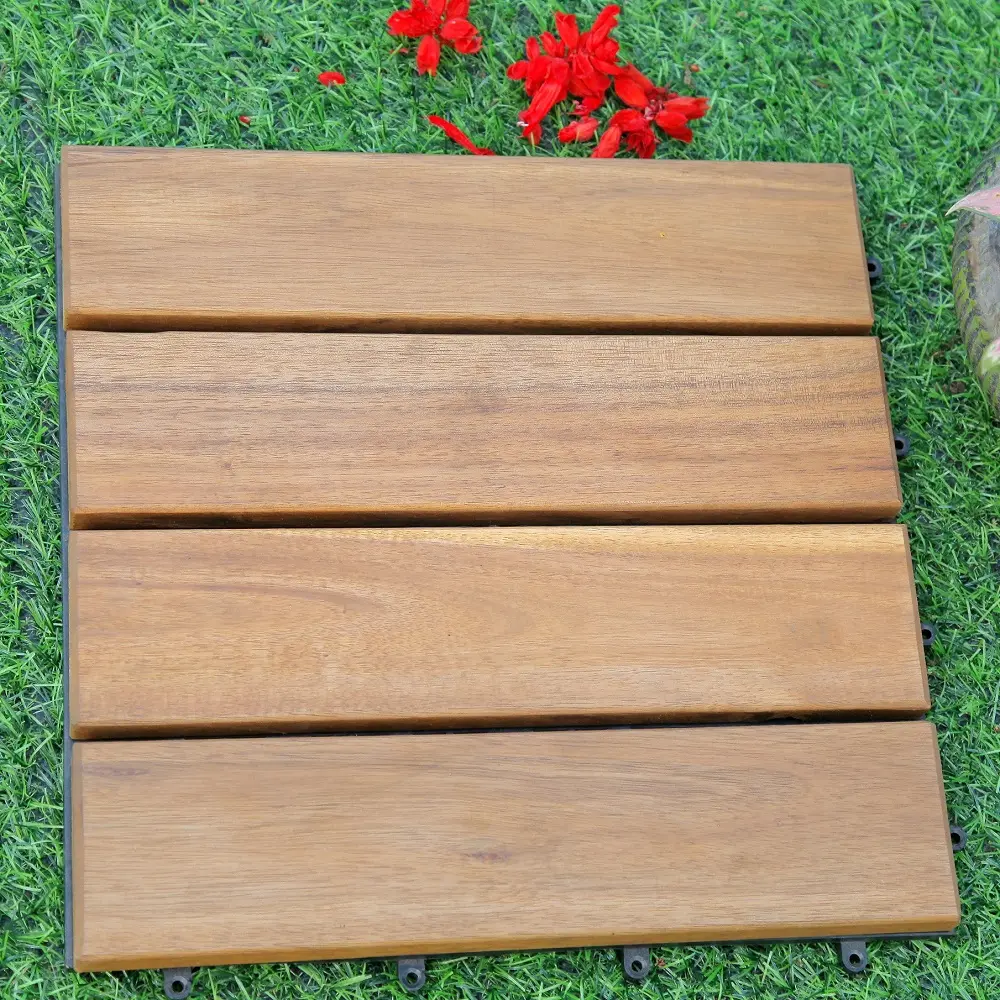 Proveedor dorado personalizado 30x30cm cubierta de Acacia/teca azulejos entrelazados para exteriores suelo de jardín con base de plástico y madera
