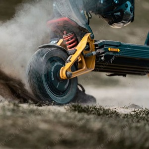 NUEVO POTENTE INMOTION RS Tres en Uno Super Scooter 8400W Alcance 100KM/H - Product Image 4