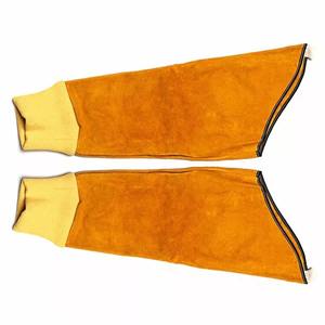 Mangas de trabajo de soldadura de cuero impermeables de alta resistencia con diseño personalizado Protección de brazo resistente al fuego - Product Image 2