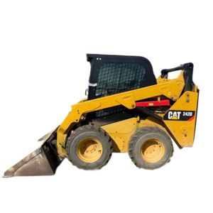 Minicargador de Venta caliente 2017 CATERPILLAR 242D EPA Minicargador con motor diésel Buen Estado - Product Image 1