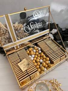 Caja de Joyería Rectangular de Latón y Vidrio Ecológica Hecha a Mano de Lujo con Acabado Dorado, Diseño de Tamaño Personalizable para Almacenamiento de Joyas - Product Image 6