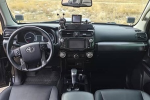 Toyota 4Runner TRD Pro 4WD-AWD 2019, Automático, 5 Velocidades - Product Image 4