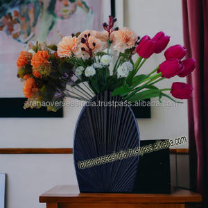 Traditional Wholesale Modern Aluminium Flower Vase Table <b>Top</b> Decor Metal Flower Pot in Black Tone for Party <b>Wedding</b> - Product Image 3