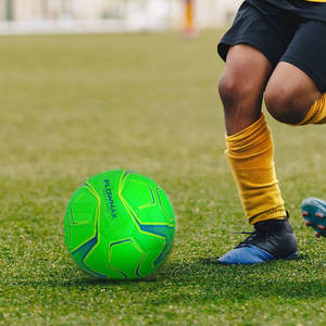 Balón de fútbol cosido a mano personalizado tamaño y peso oficial Balón de fútbol cosido a mano de calidad premium - Product Image 3