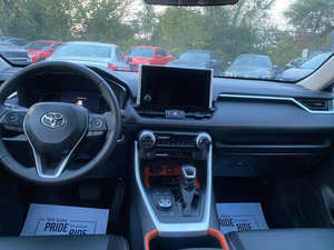 Usado 2023 T * oyota RAV4 Adventure - Product Image 4