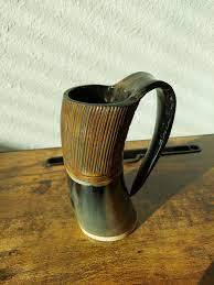Taza Medieval de 20 Oz con Saco de Arpillera, Cuerno Vikingo Original, Hecho a Mano, Accesorio de Fiesta, Taza de Cuerno para Hombres y Mujeres - Product Image 3