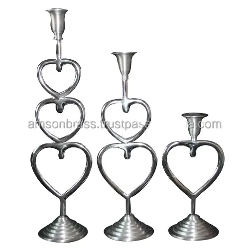 Juego de 3 candelabros de diseño de corazón de la mejor calidad para la decoración del hotel Portavelas de metal de diseño de lujo