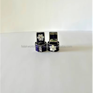 Servilleteros de Metal Hechos a Mano con Madreperla, Color Negro Pantone con Remolinos, Diseños de Lunares Brillantes, Ecológicos y Modernos para la Mesa - Product Image 5