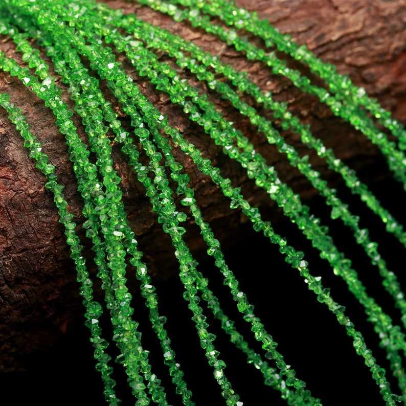 สีเขียว