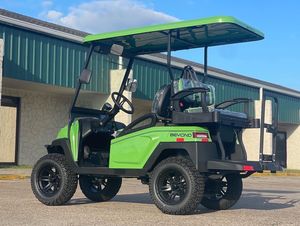 Carrito de Golf Clásico de Gasolina de 3-4 Plazas, Nuevo y Económico, Vehículo Utilitario con Batería de Plomo-Ácido de 5kW, Velocidad de 50-70 km/h, Autonomía de 70-90 km - Product Image 5