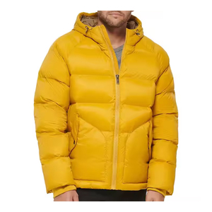 2025 Custom Luxury Designs <b>Men</b> Winter Casual Puffer <b>Jackets</b> Warm Stylish <b>Lightweight</b> Down Puffer <b>Jacket</b> for <b>Men</b> - Product Image 1