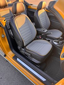 Gran Oferta: Volkswagen Beetle Dune Convertible Usado de 2016, Listo para Enviar - Product Image 4
