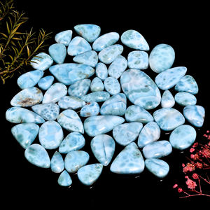 Lote al por mayor de piedras preciosas de cuarzo sueltas de cabujón de Larimar Natural para la fabricación de joyas Larimar en la fabricación de joyas de forma mixta - Product Image 3