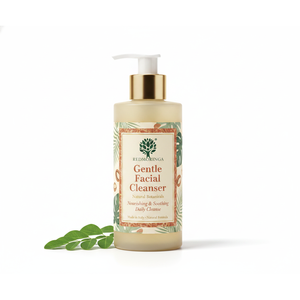 Nettoyant Visage Quotidien Doux et Apaisant 150ml, Formule Naturelle pH Équilibré à la Moringa Rouge, OEM Marque Privée Italie, Peaux Sensibles - Product Image 1