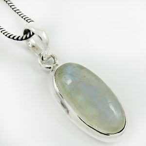 925 argent Sterling naturel arc-en-ciel pierre de lune délicate pierre de naissance pendentif forme ovale pierre bijoux faits à la main fournisseur en gros - Product Image 1