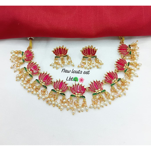 सस्ती कीमत कमल डिजाइन फूलों के आकार के सोने की दक्षिण भारतीय शादी पारंपरिक मंदिर आभूषण सेट - Product Image 1