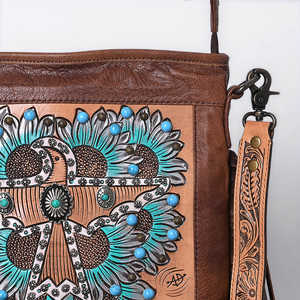 Western Fringe Leather Crossbody <b>Bag</b> with Thunderbird Beaded Design <b>Boho</b> Cowhide Lightweight Summer Handmade for Women Wholesale - Product Image 3