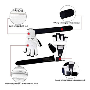 <b>Karate</b> Protective <b>Gloves</b> Taekwondo Sparring <b>Gloves</b> Leather Material White Color Wholesale <b>Karate</b> Protective <b>Gloves</b> - Product Image 4