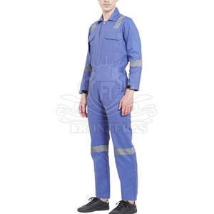 Combinaison de sécurité haute visibilité avec logo personnalisé de haute qualité fabriquée au Pakistan pour la vente en ligne - Product Image 1