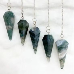 Pendules d'amour en agate mousse naturelle |   Pendule de radiesthésie en cristal poli pour la guérison, l'intuition, l'équilibrage des chakras, écologique - Product Image 1