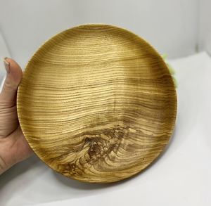 Assiette en bois de qualité supérieure, texture naturelle élégante, durable et écologique pour tous les besoins de restauration, Crescent Crafts - Product Image 2