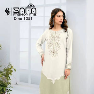 Túnica Georgette confeccionada Exclusiva Salwar Kameez para ropa de fiesta informal Ropa india y pakistaní a precio de mayorista - Product Image 1