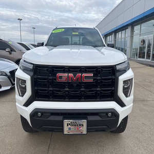 GMC Canyon 2024 d'occasion en parfait état - Product Image 1