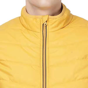 Chaqueta acolchada sin mangas hecha en fábrica de la mejor oferta Chaleco acolchado de invierno de estilo atractivo Característica transpirable Ropa de invierno impermeable - Product Image 4