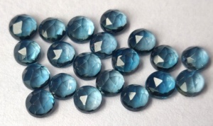 Topacio azul Londres natural Corte Rosa 5mm Facetado-Corte suelto de Topacio Azul Londres Rosa - Product Image 4