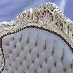 Fauteuil de luxe sculpté à la main de style baroque, cadre doré blanc ivoire, fauteuil trône en tissu capitonné - Product Image 5
