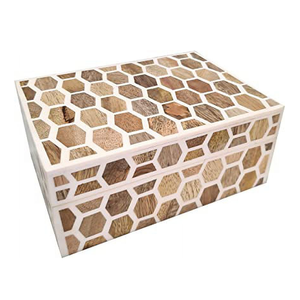 Elegantes cajas de almacenamiento hechas a mano con tapa para decoración única del hogar cajas coleccionables para sala de estar - Product Image 1
