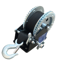 Nouveau treuil manuel en acier de 2000 lb avec transmission à double engrenage pour faciliter la manutention. Largeur de la sangle 5 cm, épaisseur du câble métallique 5 mm