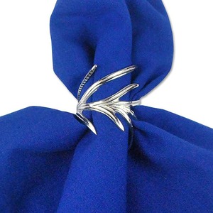 Anillo de Servilleta con Acabado Plateado Moderno, Perfecto para Decoración de Mesa en Eventos Formales y Ocasiones Especiales, Venta al por Mayor desde India - Product Image 1